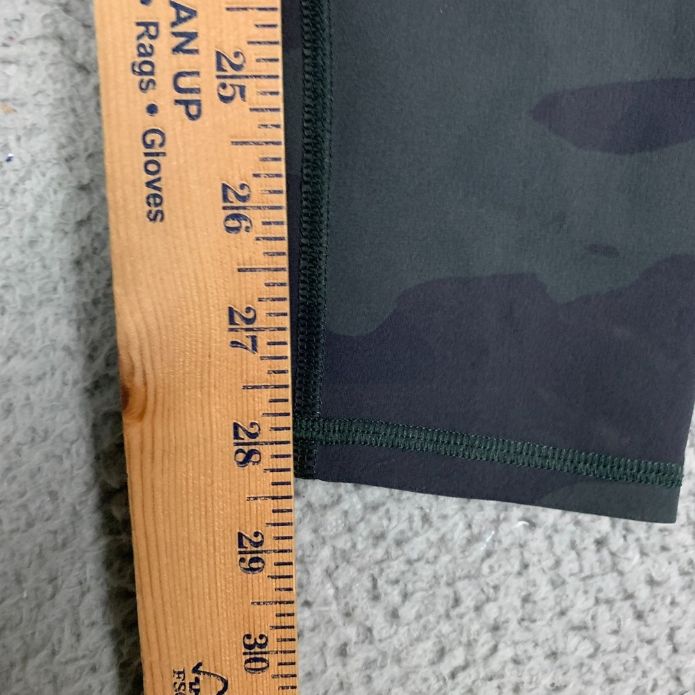 Alo Yoga Vapor Legging Women's Small Hunter Camo High-Waist Lifting Athletic Gym - Picture 8 of 9